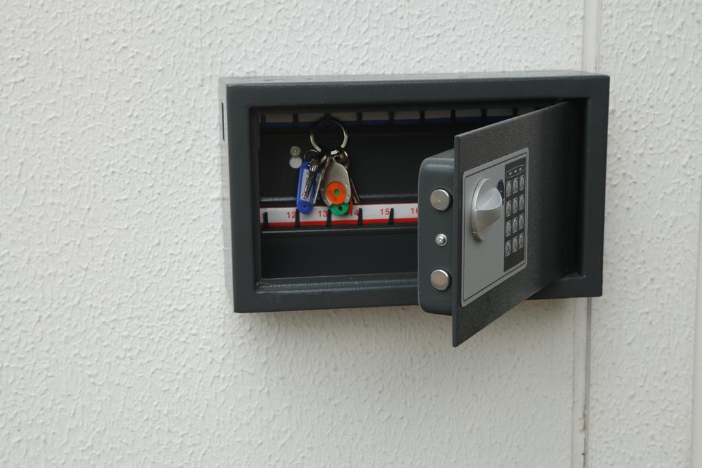Pension Haus Kassel Fuldatal エクステリア 写真
